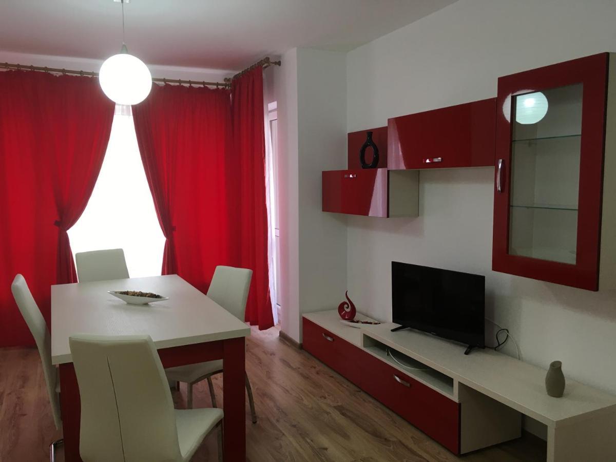 Apartament Avangarden Ema Rosu Брашов Екстериор снимка